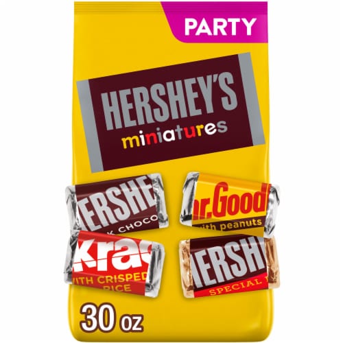 HERSHEY'S Miniatures Assorted Chocolate Candy Bulk Variety Party Pack