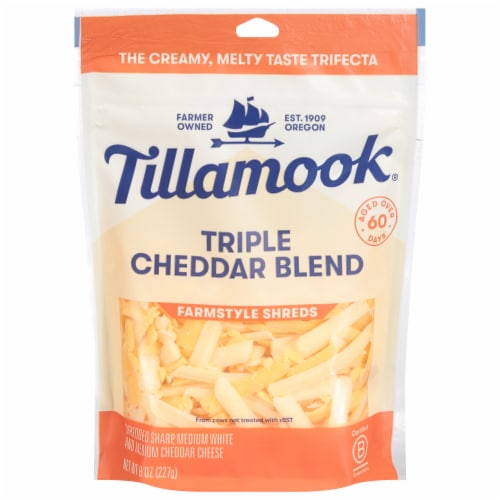 Tillamook® Triple Cheddar Shredded Cheese Farmstyle