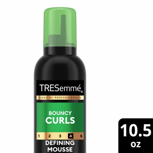 TRESemmé® Nourishing Mousse Flawless Curls With Coconut and Avocado Oil