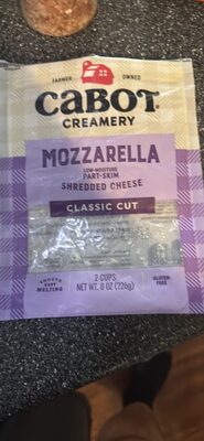 Cabot Mozzarella Part-Skim Shredded 8 oz pack