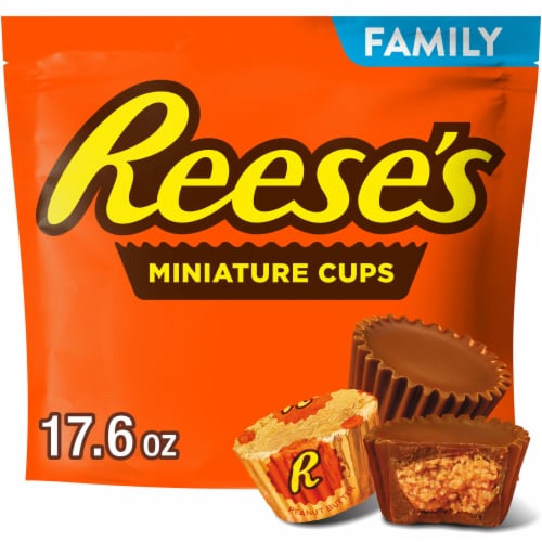 REESE'S Miniatures Milk Chocolate Peanut Butter Cups Candy Family Pack