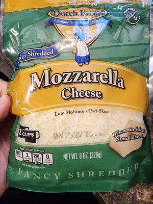 Dutch Farms Shredded Mozzarella Cheese 8 oz pack
