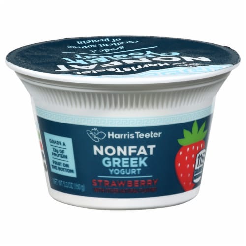 Harris Teeter Nonfat Greek Strawberry Yogurt 5.3 oz