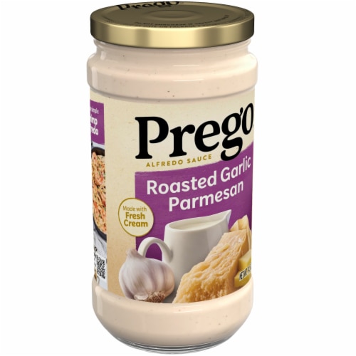 Prego Alfredo Pasta Sauce with Roasted Garlic and Parmesan Cheese, 14.5 oz Jar