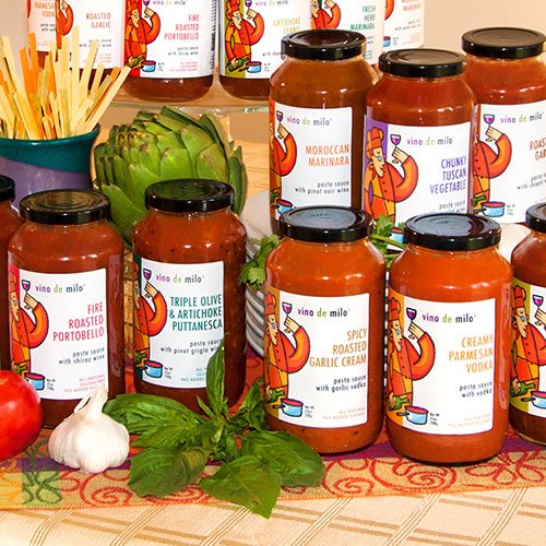 Vino De Milo No Sugar Added Pasta Sauce (25 Oz) - Spicy Roasted Garlic Cream Sauce (25 Ounce)