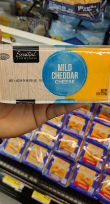 Essential Everyday Cheddar Mild 8oz
