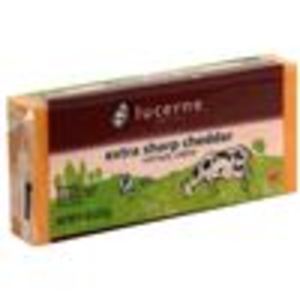 LUCERNE EXTRA SHARP CHEDDAR CHEESE CHUNK 8 OZ
