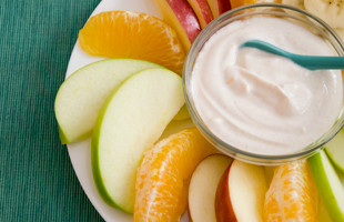 Fresh Fruit with Cinnamon Yogurt Dip