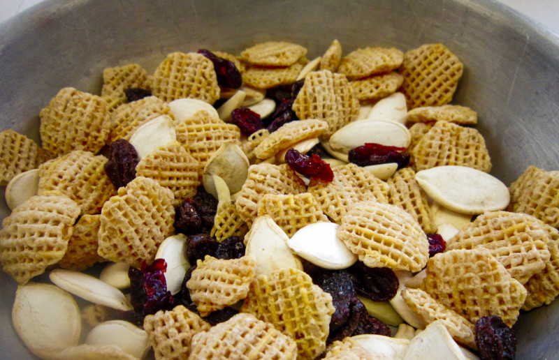 Roasted Pumpkin Seed Snack Mix