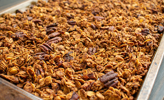 Homemade Oat and Pecan Granola