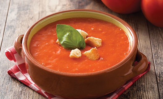 Sopa de Tomate y Albahaca