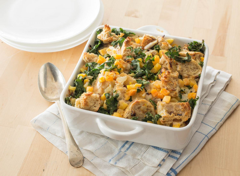Budín de Pan Salado con Kale y Calabaza Butternut