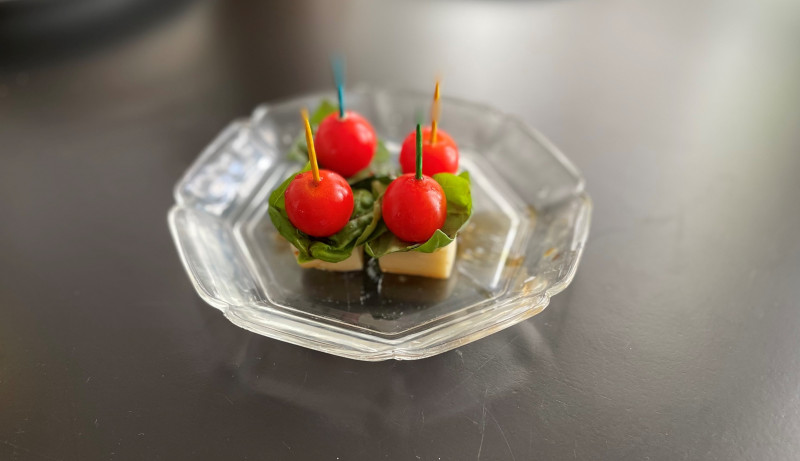 Mini Caprese Bites
