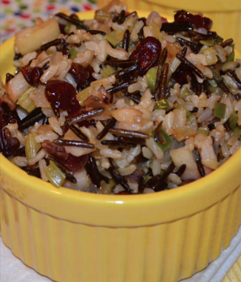 Relleno de Arroz Silvestre con Manzana y Salvia