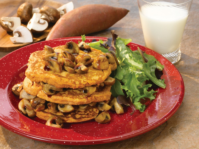 Panqueques de Batata Dulce con Champiñones de Arce y Bálsamico