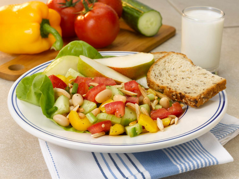 Ensalada de Frijoles Cannellini del Huerto