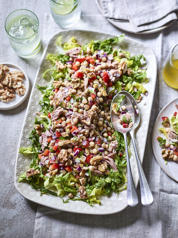Ensalada Mediterránea de Atún Antipasto